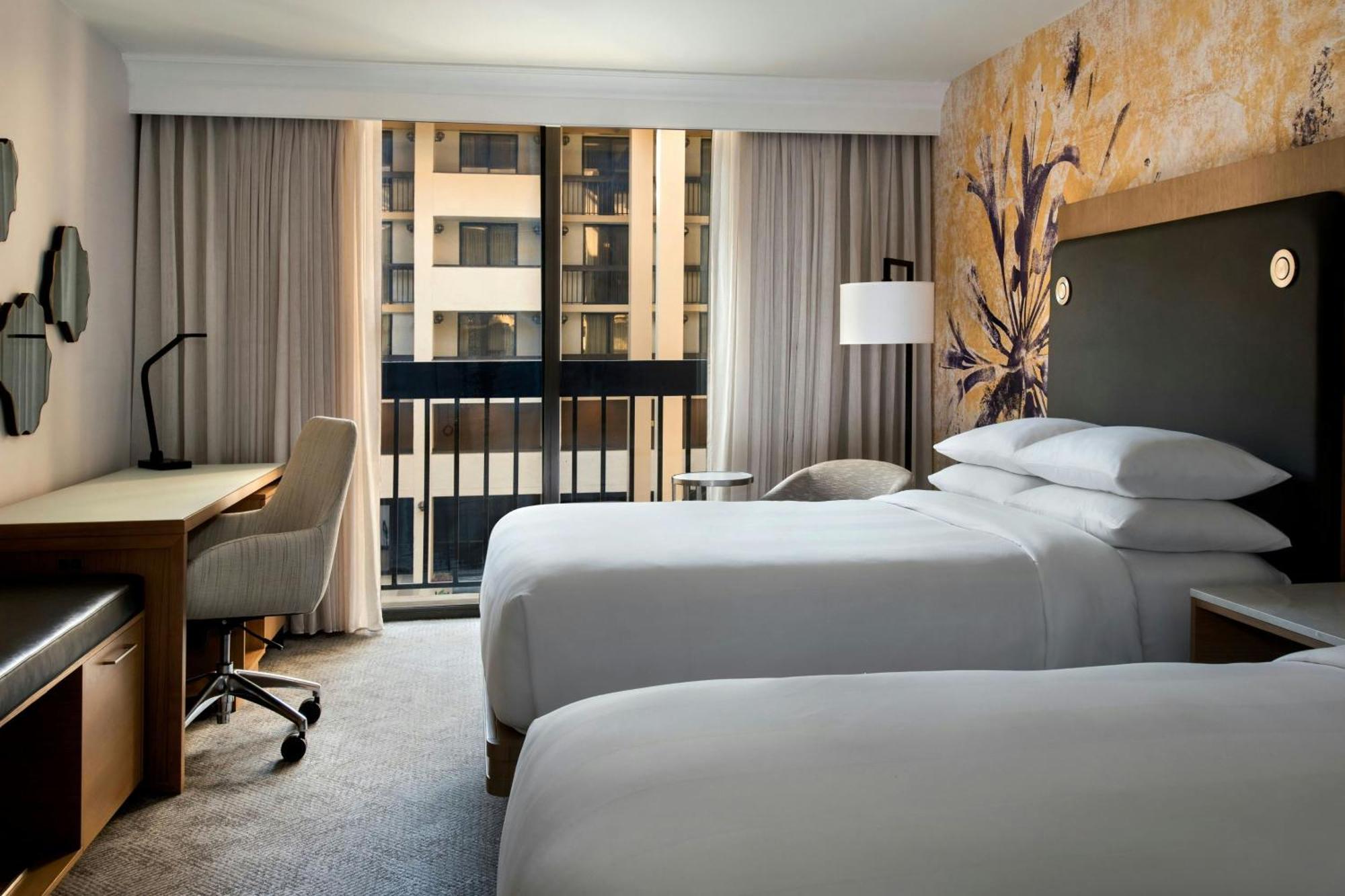 Westchester Marriott Таритаун Екстериор снимка